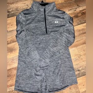 Under Armour Gray HeatGear Shirt womens